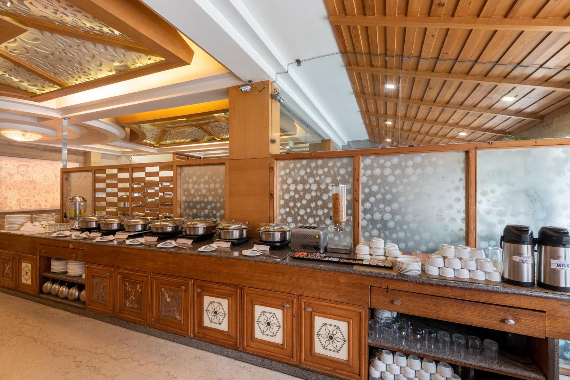 Spring Valley Resorts By Dls Hotels Dharamshala Exterior photo